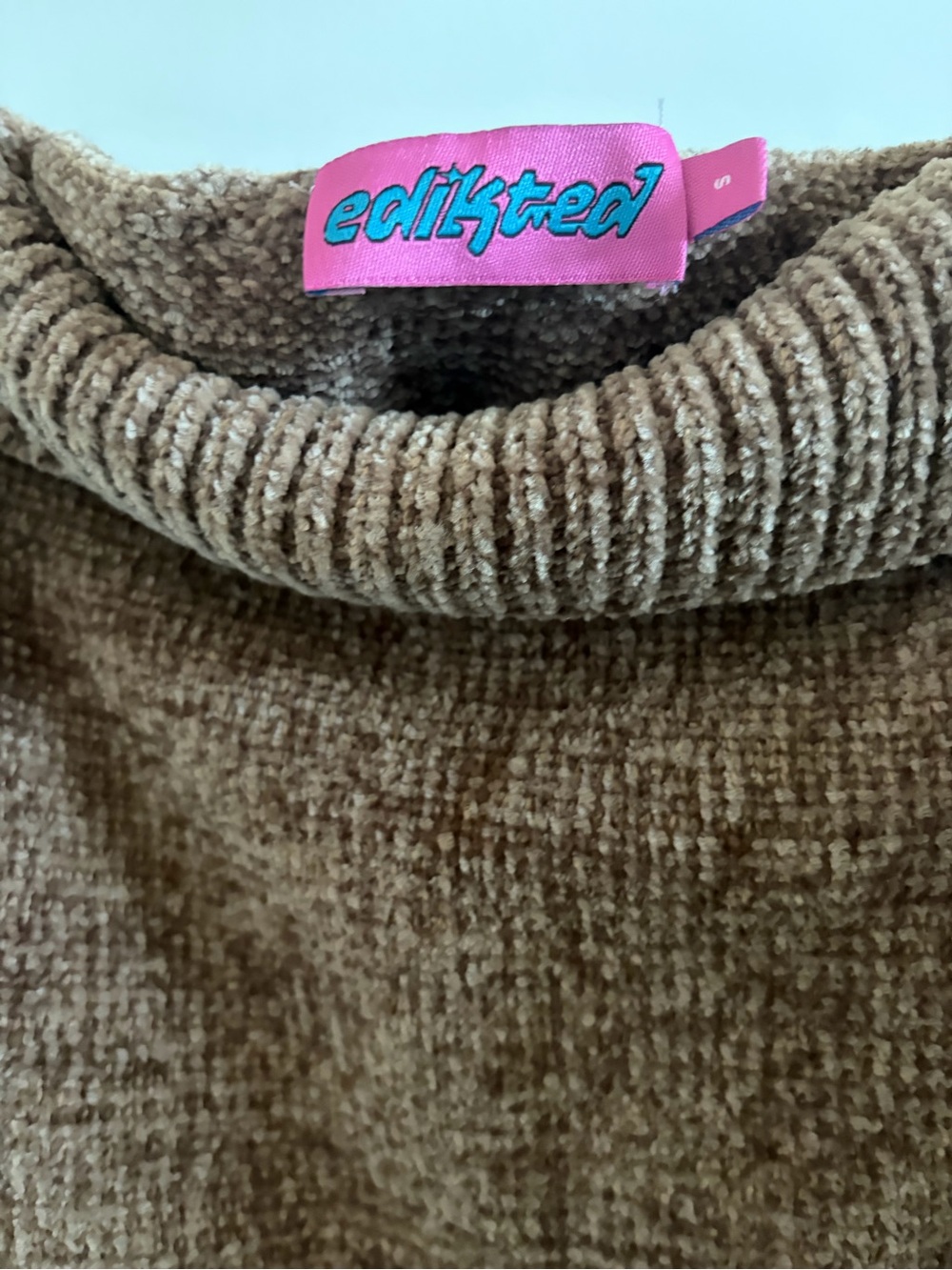 Edikted Small off the shoulder sweater